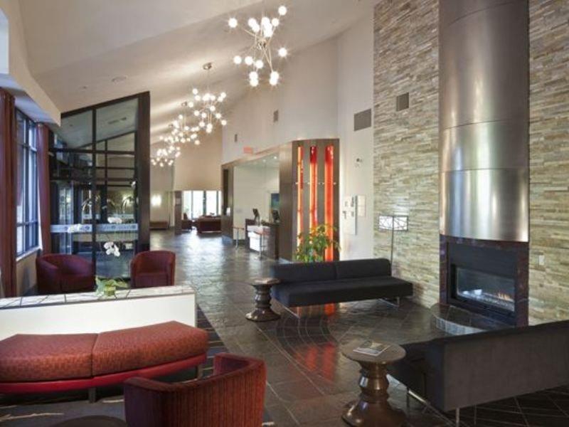 Hotel Aava