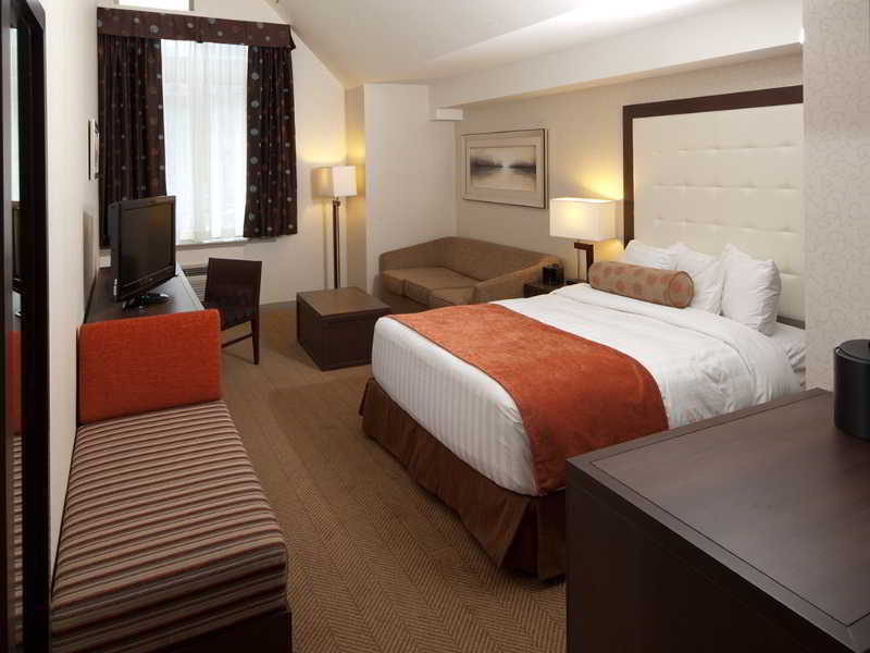 Hotel Aava