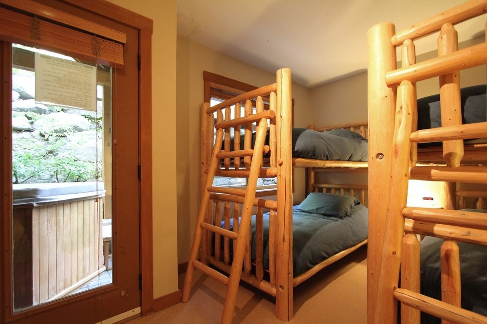 Apartment Valhalla Condos By Whistler Retreats