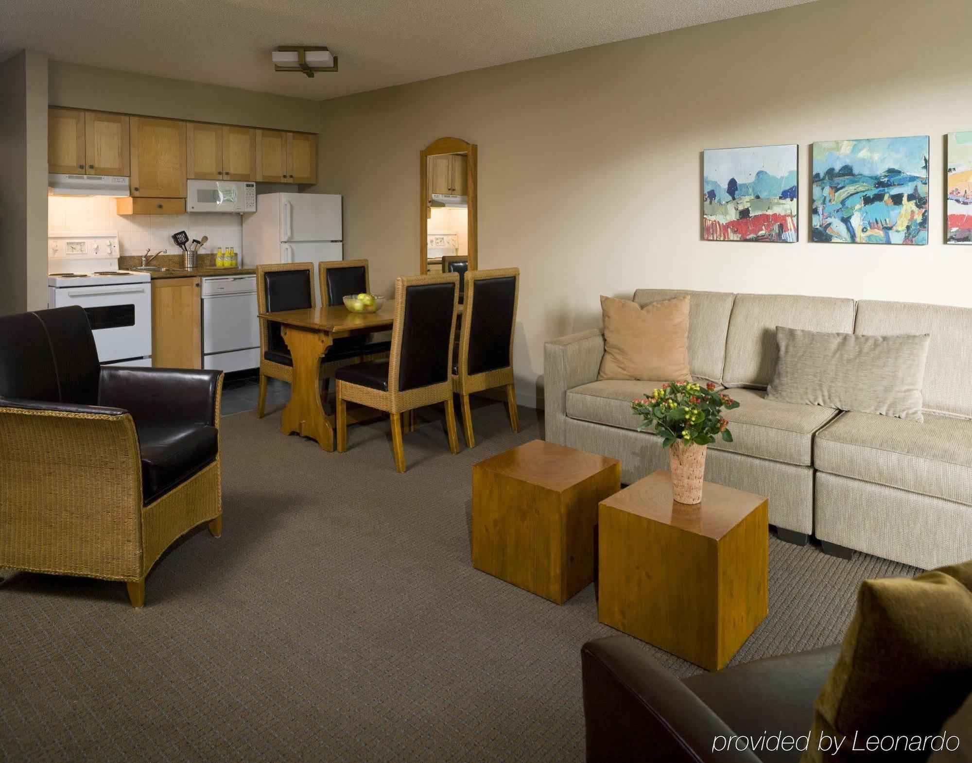 Hotel Village & 3*