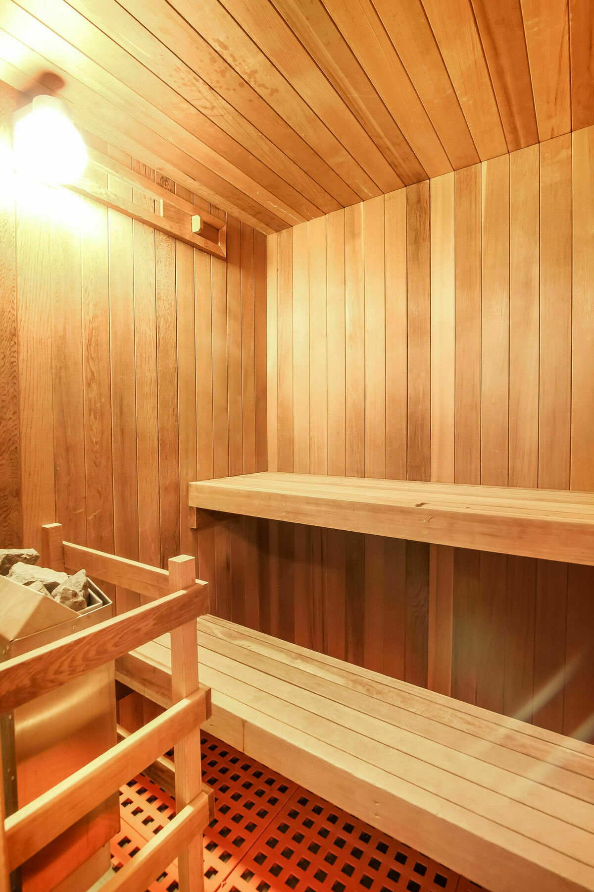 Whiski Jack Creekside Apartment Whistler