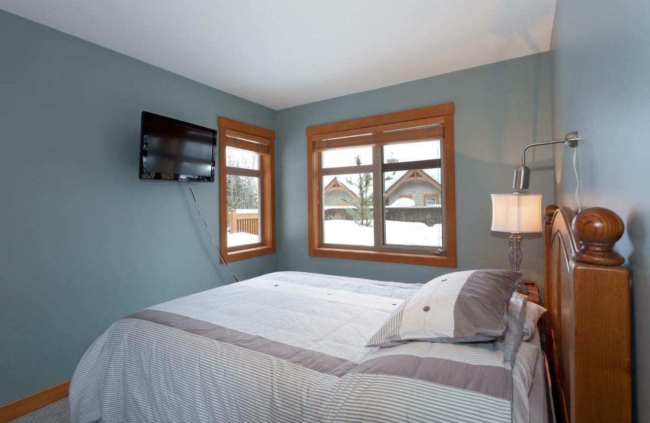 Beautifully Renovated, Fantastic Views In Out 3 Beds - Mountain Star *
