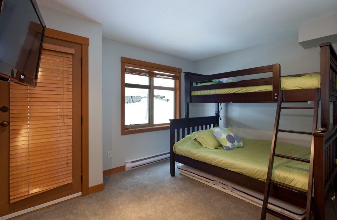 Beautifully Renovated, Fantastic Views In Out 3 Beds - Mountain Star *