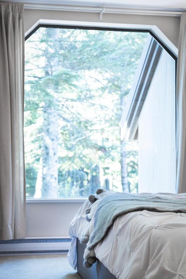 Mountain Base Retreat @ The Gables Whistler
