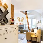 Cute And Cozy, Walk To Gondola Ski In Out