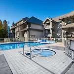 Luxury And Modern Studio At Blackcomb Base