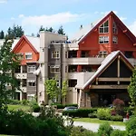 Whistler Luxury Ski In/Out+ Parking+Hottub + Pool