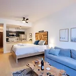 Bright Suite At Ski In/Out Glacier Lodge!