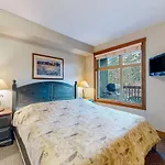 Lost Lake Lodge III