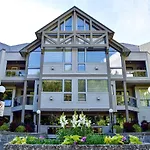 Elegant Ski In Ski Out Condo By Harmony Whistler