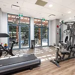 Beautiful Whistler Village Alpenglow Suite Queen Size Bed Air Conditioning Cable And Smarttv Wifi Fireplace Pool Hot Tub Sauna Gym Balcony Mountain Views