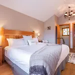 Mountain Star By Outpost Whistler