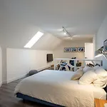 Newly Renovated! Spacious 3 Bedrooms Plus Enclosed Loft Bedroom And Tv Room!