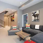 Fitzsimmons Walk 12 | Near Skiing & Village, Hot Tub, Mtn Views, Parking