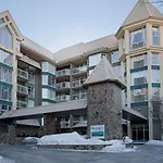 Woodrun Lodge 517 | Large Ski-In Ski-Out Condo By Upper Village W/ Mountain Views & Shared Hot Tub