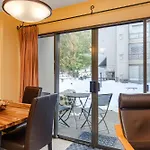 The Maple Ski-In Ski-Out 1 Bed With Hot Tub And Pool