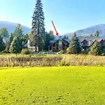 8140 Nicklaus North
