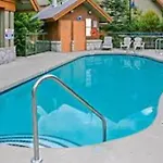 Cozy Townhouse In Whistler Village North