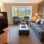 Whistler Town Plaza By Latour Hotels And Resorts