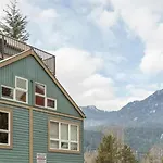 Gondola Village By Whistler Premier