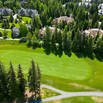 Gleneagle 29 | Family-Friendly Townhouse, 700M To Blackcomb Base, Wood-Burning Fireplace