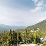 Kadenwood 2951 - Guest Favorite Luxury Ski Chalet With Jacuzzi, Heated Pool & Cinema