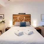Glacier Lodge Premiere Suite