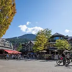 Blackcomb Greens 20 | Stylish Townhome With Parking, Shared Hot Tub, Village Shuttle, Views