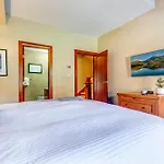 Montebello 4864