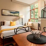 Alpenglow Lodge Large Studio By Mva