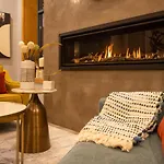 Alpenglow Lodge Large Studio With Dedicated Work Space By Mva