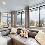 Whistler Village Central Stay!