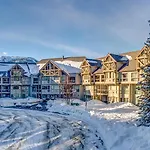 Greystone Lodge 404 Ski-In Out