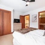Montebello 4877 By Outpost Whistler