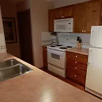 Town Plaza Suites By Whistler Premier