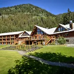 Tyax Lodge & Heliskiing