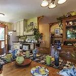 Golden Dreams B&B
