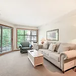 The Best Top Floor Ski-In/Ski-Out At The Aspens