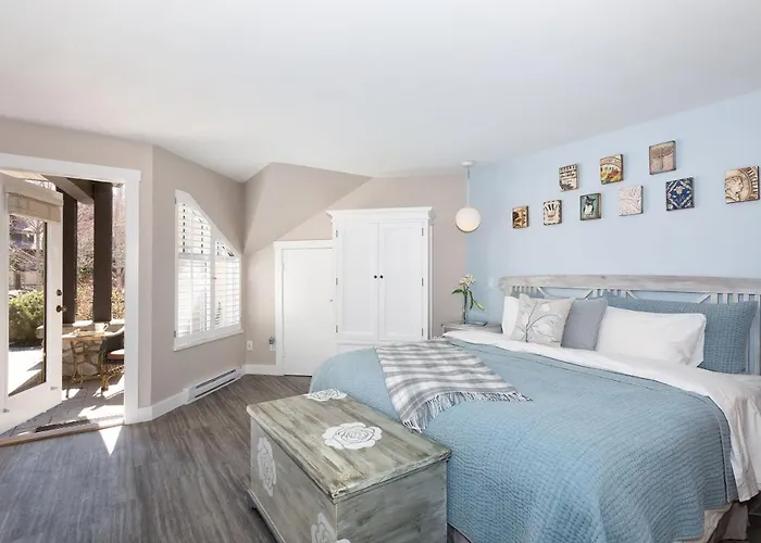 Renovated & Spacious 1Bed/2Bath Whistler Village