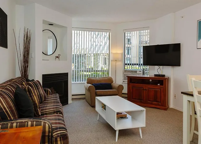 1 Bed Family Friendly Condo On Quiet Blackcomb - Sleeps 5