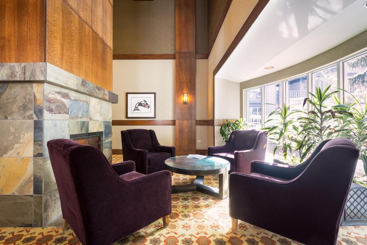 Hotel Glacier Lodge Whistler