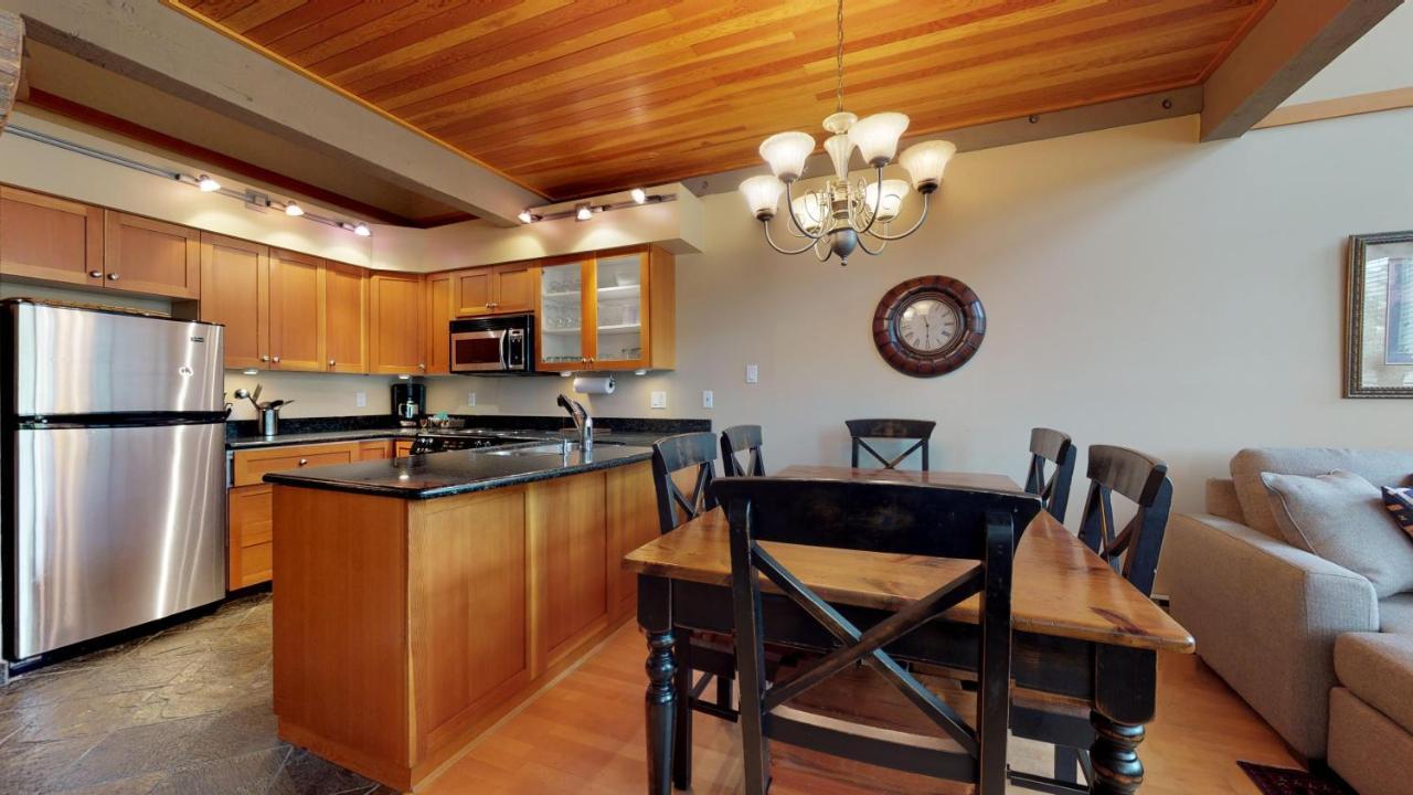 Holiday home Elegant In Out By Harmony *