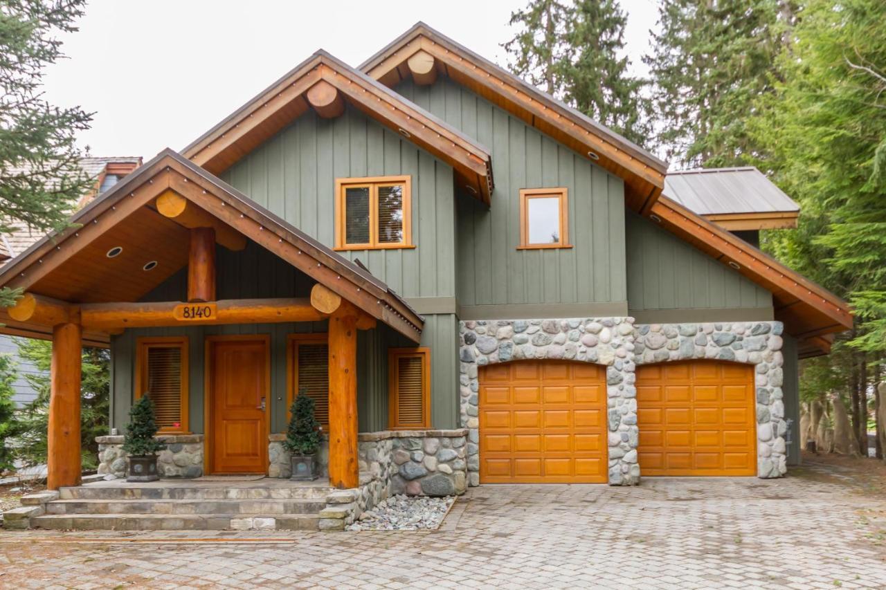 8140 Nicklaus North * Whistler