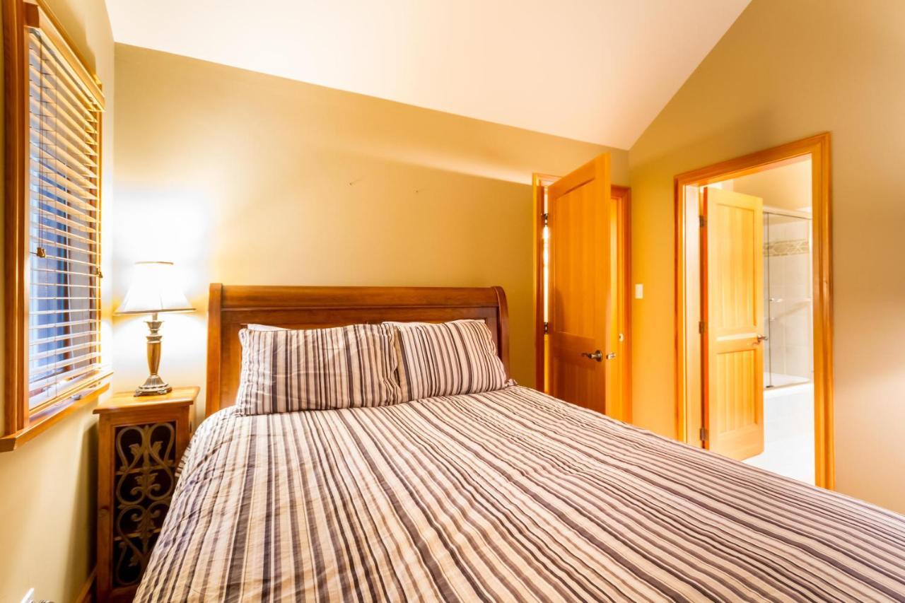 8140 Nicklaus North Villa Whistler