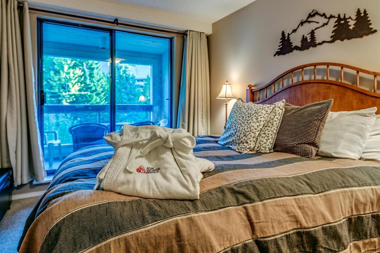 Holiday home Greystone 404 Ski-in Out Whistler