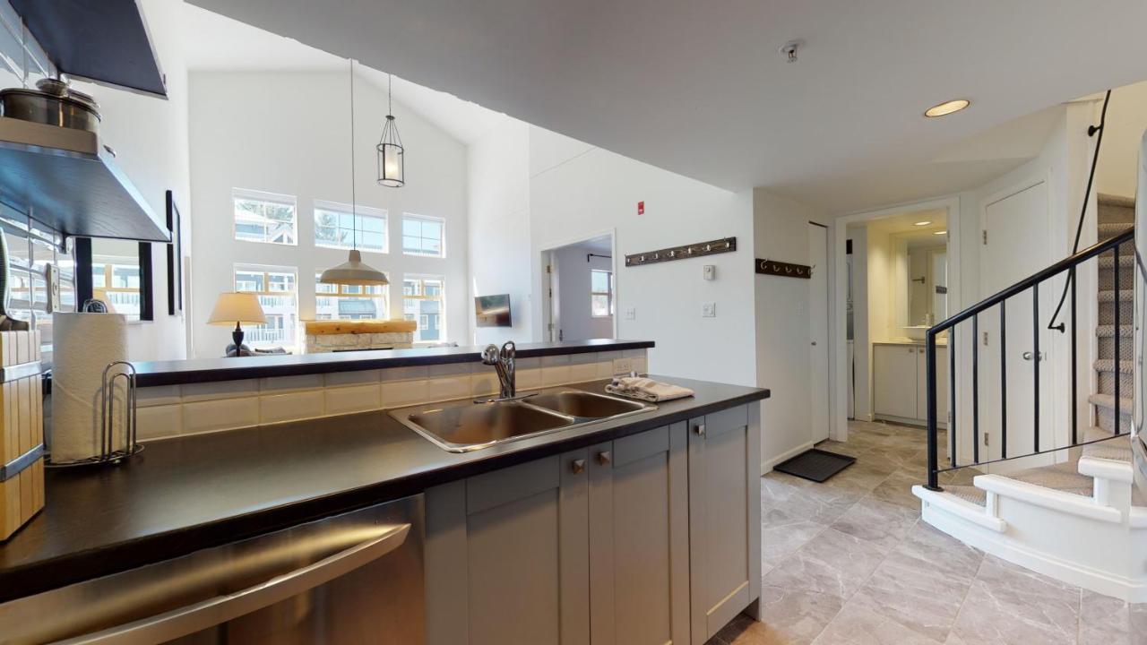 Spectacular Location With Pool And Hot Tub By Harmony *