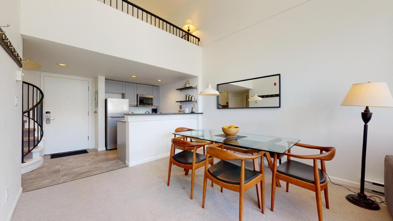Holiday home Spectacular Location With Pool And Hot Tub By Harmony *