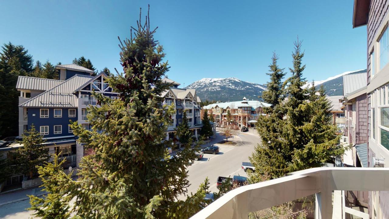 Spectacular Location With Pool And Hot Tub By Harmony Holiday home *