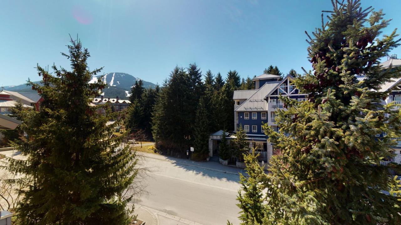 Spectacular Location With Pool And Hot Tub By Harmony Holiday home
