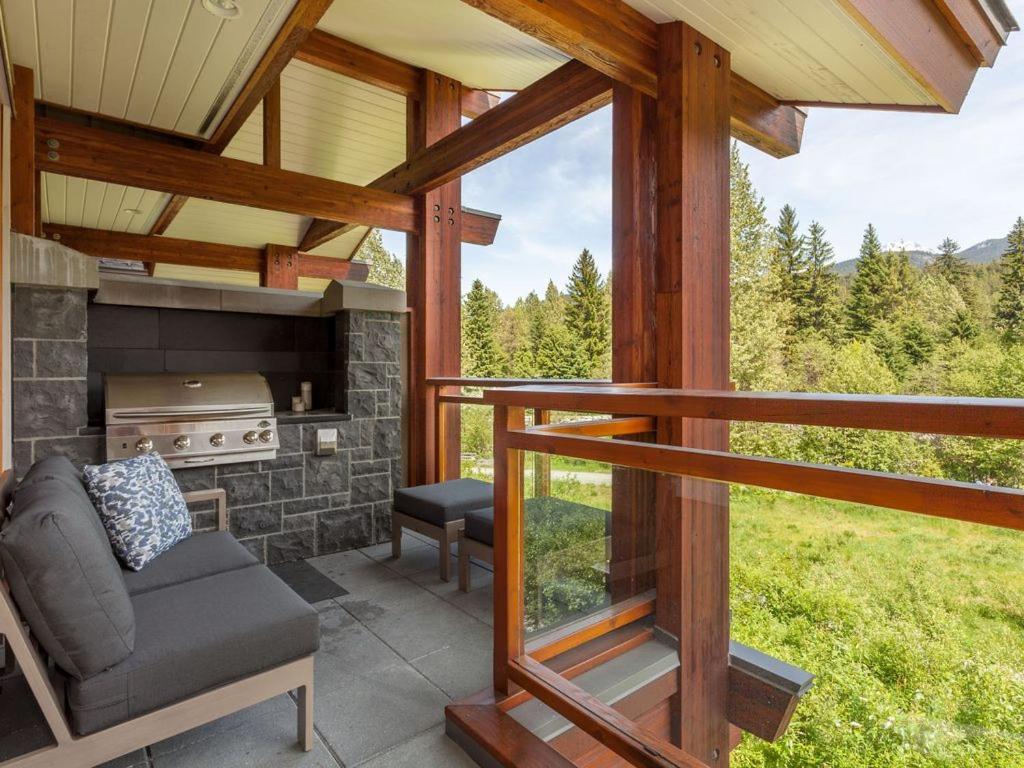 Deluxe 3 Level Townhome Private Hot Tub Media Room, Outdoor Living 26 Holiday home *